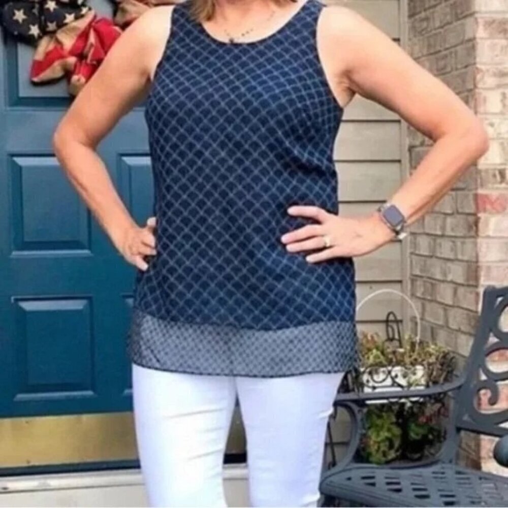 CABI Scallop Sleeveless Top Navy & Black Sz M #3783 NWOT